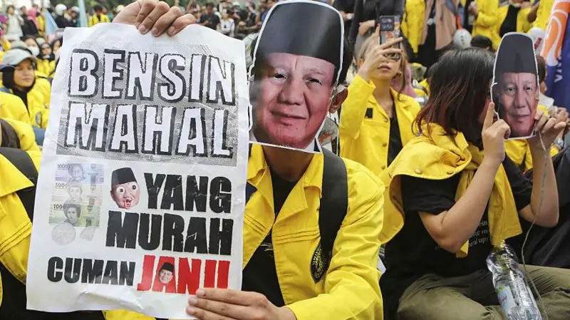 Mahasiswa UI Turun Aksi, Soroti Harga BBM hingga Program MBG